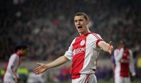 Vermaelen Resmi The Gunners