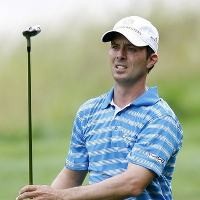 Mike Weir Memimpin, Woods Tercecer