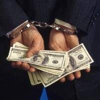 Rupiah Berpotensi Jatuh ke Rp 10.450