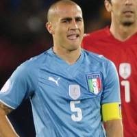 Cannavaro di Ambang Rekor Maldini