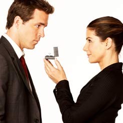 Aksi Kocak Sandra Bullock Jawara di Box Office