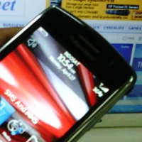 Pilih BlackBerry Internet Service atau BlackBerry Enterprise Server?