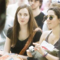 Warga Paris Jatuh Cinta pada Gamelan dan Angklung Indonesia