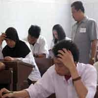 Ujian Kejar Paket C Dimulai