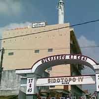 Diduga Digunakan Aktivitas Teroris, Masjid Al Ihsan Diserbu Massa