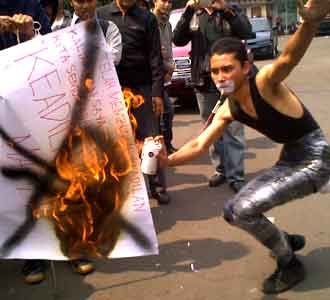 Karyawan RS Kebonjati Gelar Aksi 