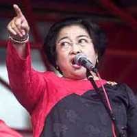  Megawati dan Pecel Organik 