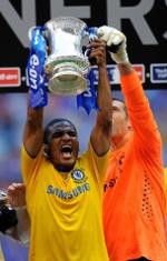 Chelsea Tambah Kontrak Malouda
