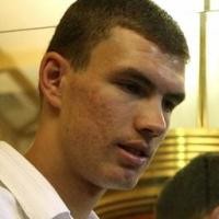 Dzeko Membujuk Milan