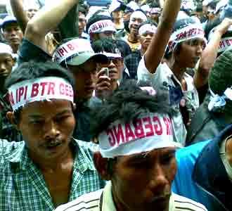 Pemulung Bantar Gebang Demo