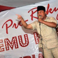 Prabowo Kecam Rencana Penjualan BUMN