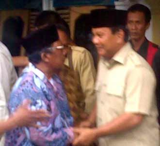 Prabowo Kunjungi Ponpes Sunan Drajat