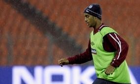 Rafa Membela Diri Soal Pembelian Johnson