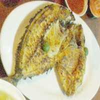 Dikepung Kelezatan Seafood Segar