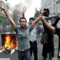 Salah Boikot Warnai Protes Pemblokiran Internet Iran