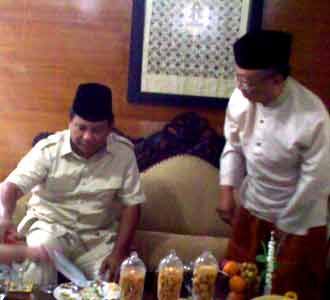 Prabowo Kunjungi Ponpes Tebuireng