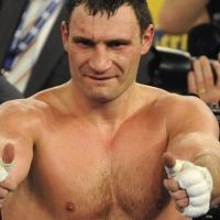 Vitali Berpeluang Gabungkan Gelar