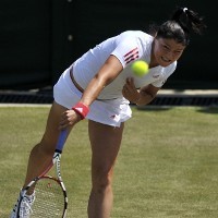 Safina & Venus Melenggang Mulus