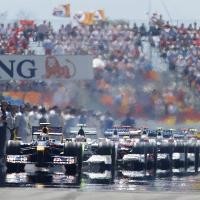 13 Tim Berpartisipasi