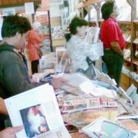 Gramedia Fair Laris Manis