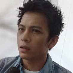 Ariel Peterpan Main Film?