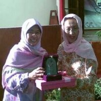 Amien: Tunjukkan Saja KTP