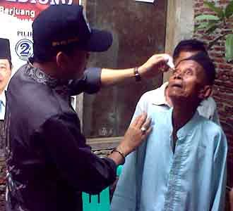 PKB Jateng Gelar Pengobatan Gratis