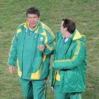 Santana Tetap Bangga