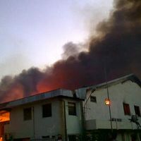 Pabrik Minyak Goreng Terbakar
