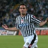 DAgostino Batal ke Juve akibat Istri Poulsen