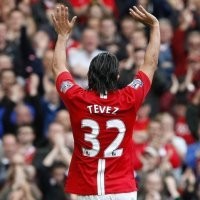 Berbatov Alasan Kepergian Tevez