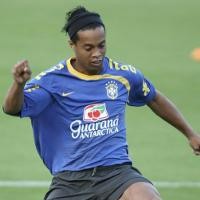 Masih Ada Tempat Buat Dinho di Selecao