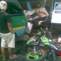 Motor Menabrak Pohon, Satu Tewas