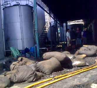 Pabrik Minyak Pasca Kebakaran