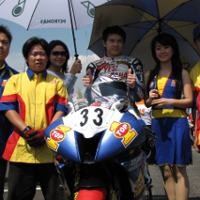 TOP 1 Gandeng Tim Balap Hong Kong