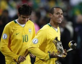 Luis Fabiano Lunasi Janji 
