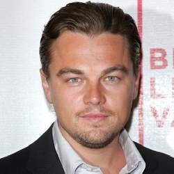 Dikerjai Fans, Leonardo DiCaprio Telanjang Kaki