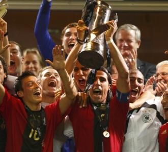 Jerman Juara Eropa U-21