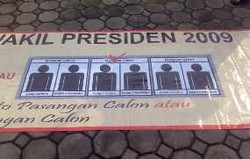 Klarifikasi Spanduk, KPU Datangi Bawaslu