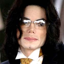 Diserbu Fans, Rumah Jacko Akan Pindah ke Museum