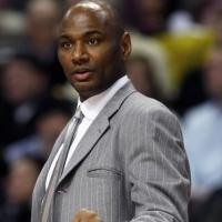 Pistons Pecat Pelatih