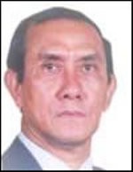  Usai Diperiksa KPK 6 Jam, Udju Pilih Diam