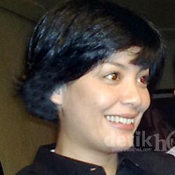 Suami Datangi Pengadilan Agama, Lulu Tobing Dikira Mau Cerai