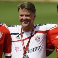 Rezim Van Gaal Dimulai