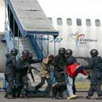 Jelang Pilpres, Tim Taifib Latihan Anti Teror di Bandara