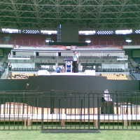 Jelang Kampanye Pamungkas SBY-Boediono, GBK Bersolek