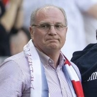 Hoeness: Ayo Main Monopoli, Madrid
