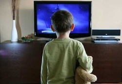 Tips Mengurangi Kecanduan Anak pada Televisi