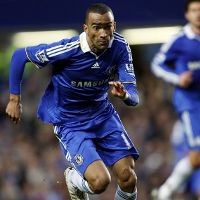 Bayern Belum Berhenti Buru Bosingwa