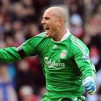 Pepe: Barry & Tevez Hanya Pentingkan Uang